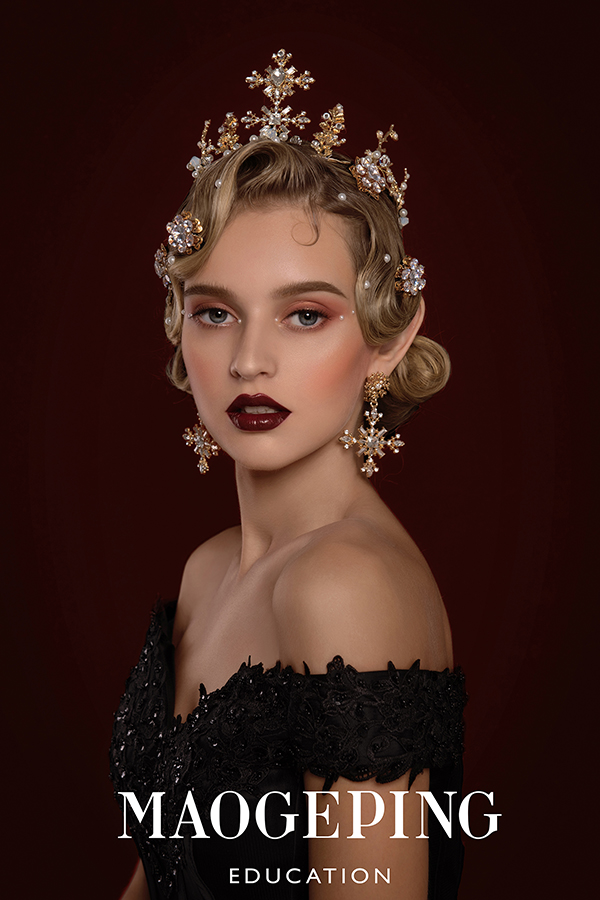 学化妆的前景如何？去专业学校还是和别人当学徒好？